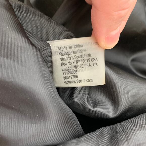 Victoria's Secret white metallic silver sequin oversized top zipper tote bag - Picture 9 of 14